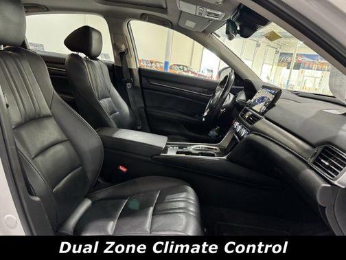 2022 Honda Accord Hybrid Touring