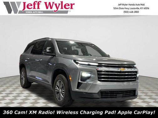 2024 Chevrolet Traverse LT
