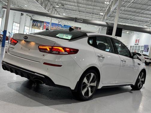 2019 Kia Optima S