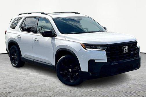 Platinum White Pearl 2026 Honda Pilot Black Edition