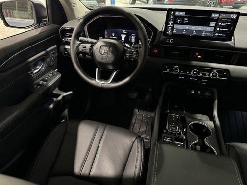 2026 Honda Pilot Touring 8-Passenger