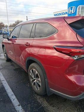 2020 Toyota Highlander XLE