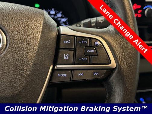 2021 Toyota Sienna XLE 7 Passenger