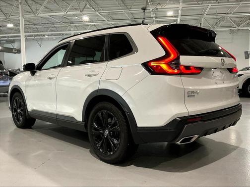 Platinum White Pearl 2023 Honda CR-V Hybrid Sport Touring AWD