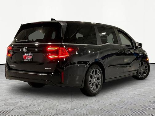 Celestial Blue Metallic 2025 Honda Odyssey Touring