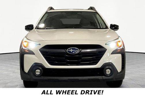 Crystal White Pearl 2023 Subaru Outback Premium