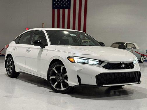 Platinum White Pearl 2026 Honda Civic Hybrid Sport Touring