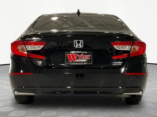Crystal Black Pearl 2021 Honda Accord Hybrid Touring