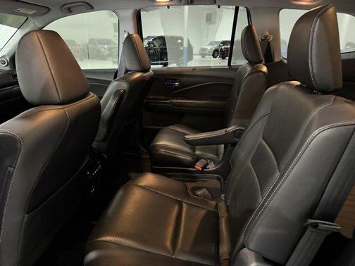 2021 Honda Pilot AWD Elite