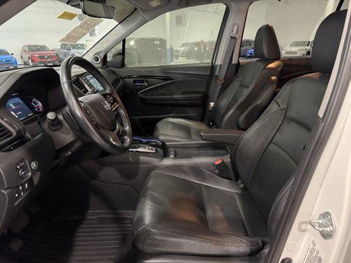 2021 Honda Pilot AWD Elite