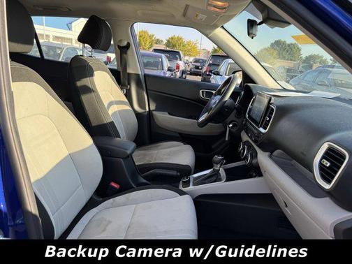 2022 Hyundai VENUE SEL