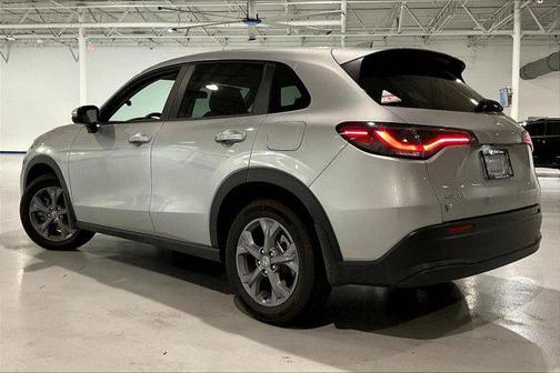 Solar Silver Metallic 2026 Honda HR-V LX