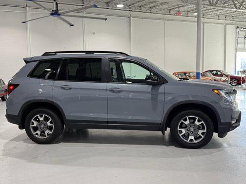 2023 Honda Passport AWD TrailSport