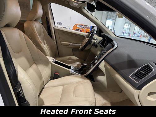 2016 Volvo XC60 T5 Premier