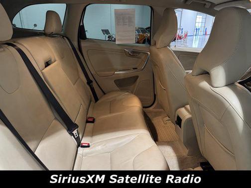 2016 Volvo XC60 T5 Premier