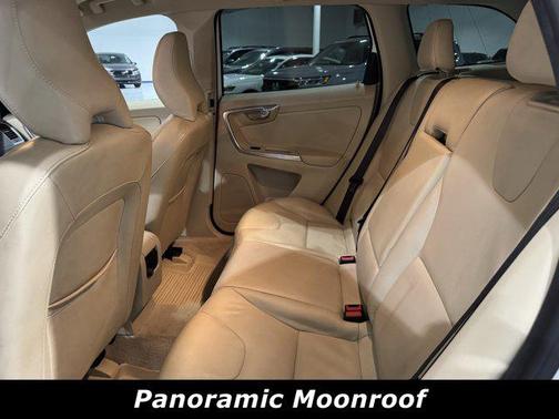 2016 Volvo XC60 T5 Premier