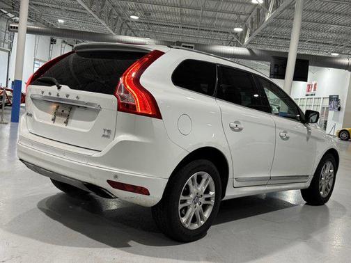 2016 Volvo XC60 T5 Premier