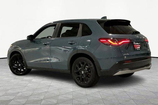 Nordic Forest Pearl 2024 Honda HR-V AWD Sport