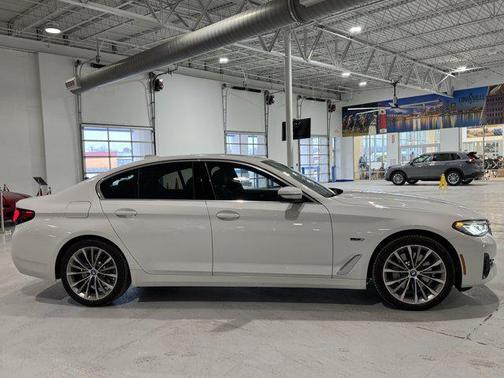 2023 BMW 530e Base