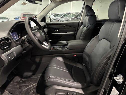 2026 Honda Pilot Touring 8-Passenger