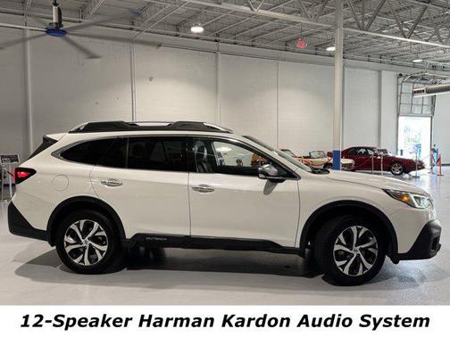 2022 Subaru Outback Touring XT
