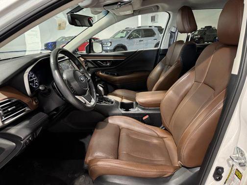 2022 Subaru Outback Touring XT