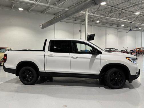 2026 Honda Ridgeline Black