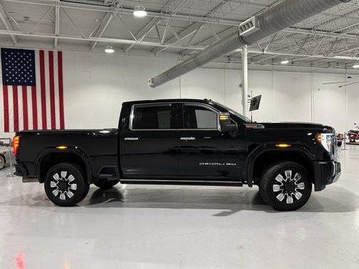 2024 GMC Sierra 2500 Denali