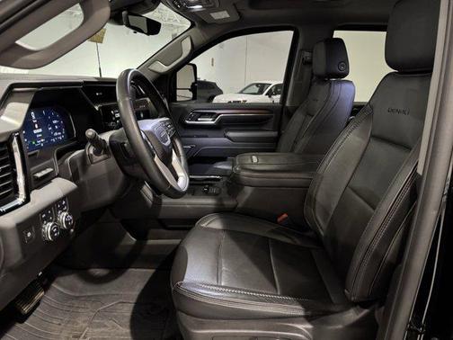 2024 GMC Sierra 2500 Denali