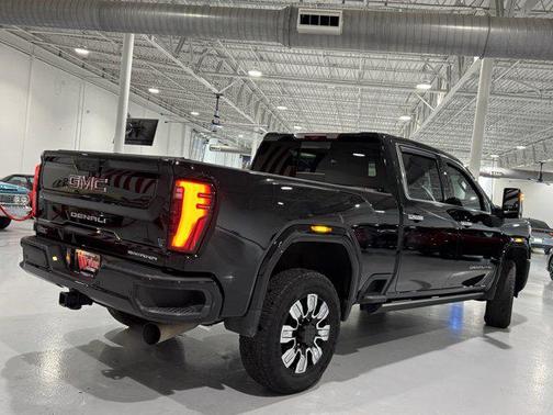 2024 GMC Sierra 2500 Denali