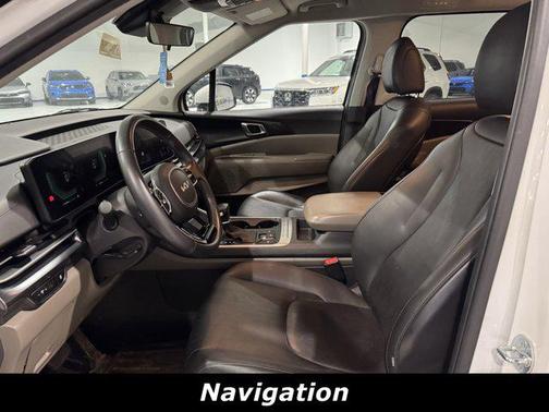 2025 Kia Carnival LXS