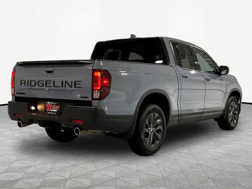 Sonic Gray Pearl 2024 Honda Ridgeline Sport
