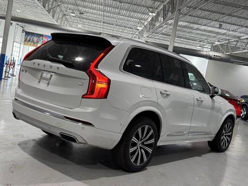 2021 Volvo XC90 Recharge Plug-In Hybrid T8 Inscription 6 Passenger