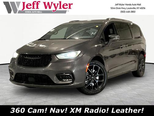 Granite Crystal Metallic Clearcoat 2022 Chrysler Pacifica Limited