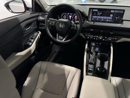 2025 Honda Accord Hybrid Touring