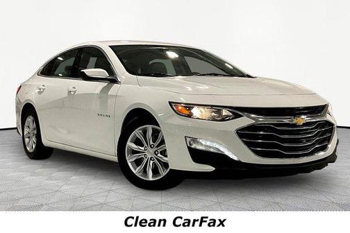 Summit White 2023 Chevrolet Malibu FWD 1LT