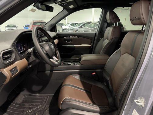 2026 Honda Pilot TrailSport