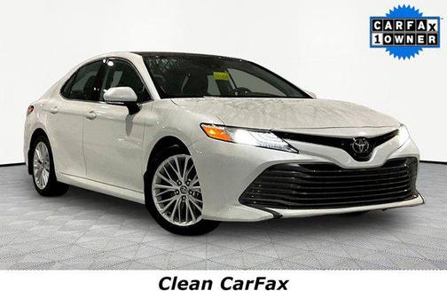 Wind Chill Pearl 2020 Toyota Camry XLE