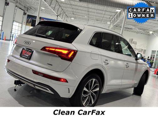 Glacier White Metallic 2021 Audi Q5 45 Premium Plus