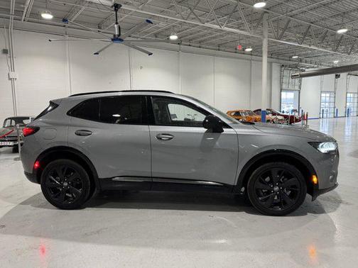 2023 Buick Envision Essence FWD