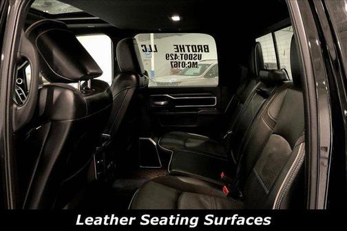 Diamond Black Crystal Pearlcoat 2024 RAM 3500 Laramie Crew Cab 4x4 8' Box