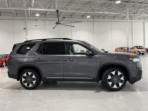 2026 Honda Pilot Touring 8-Passenger