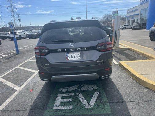 2026 Honda Pilot Touring 8-Passenger