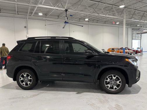 2023 Honda Passport AWD TrailSport