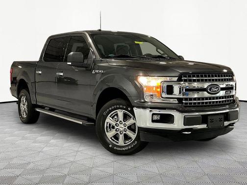 Magnetic Metallic 2018 Ford F-150 XLT