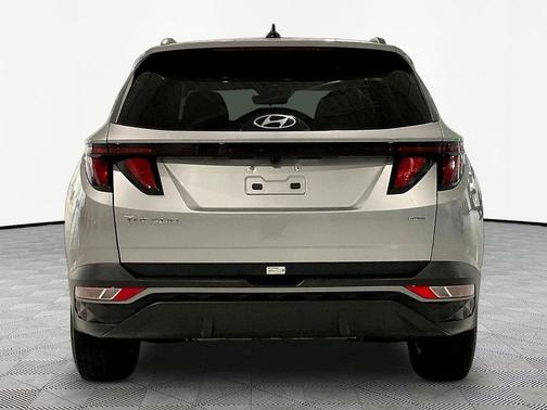 Shimmering Silver 2024 Hyundai TUCSON SEL