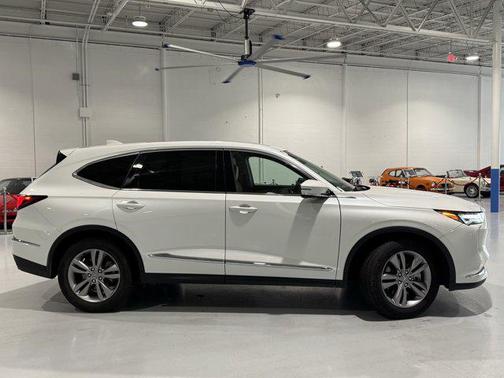 2022 Acura MDX Base