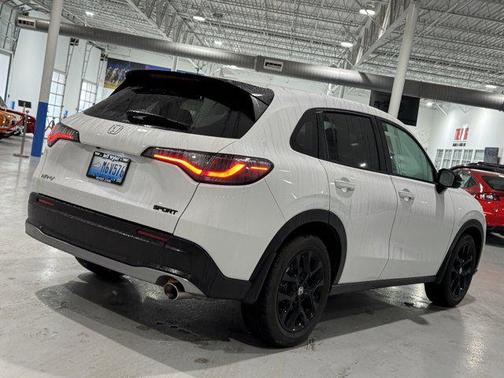 2025 Honda HR-V AWD Sport