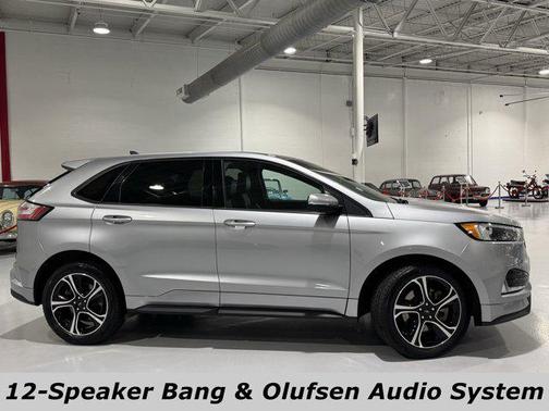 2022 Ford Edge ST