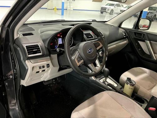 Dark Gray Metallic 2018 Subaru Forester 2.5i